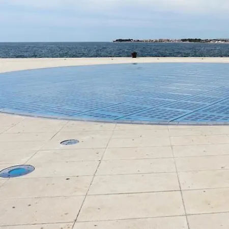 Daniel Custic Appartement *